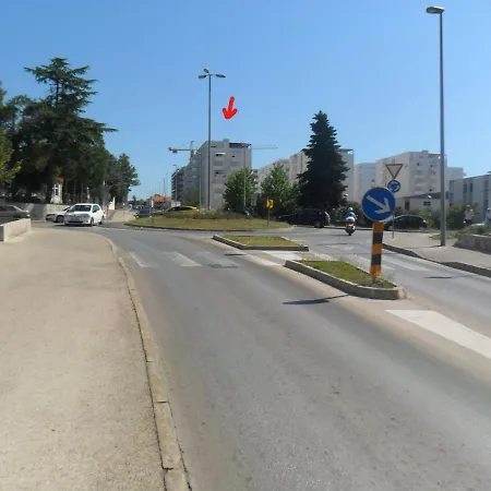 Pavo Apartman *